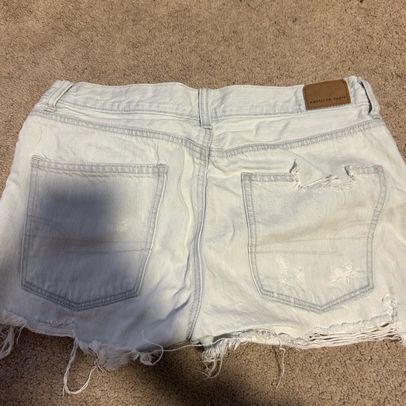 American eagle high waisted light washed Jean shorts - Picture 8 of 8
